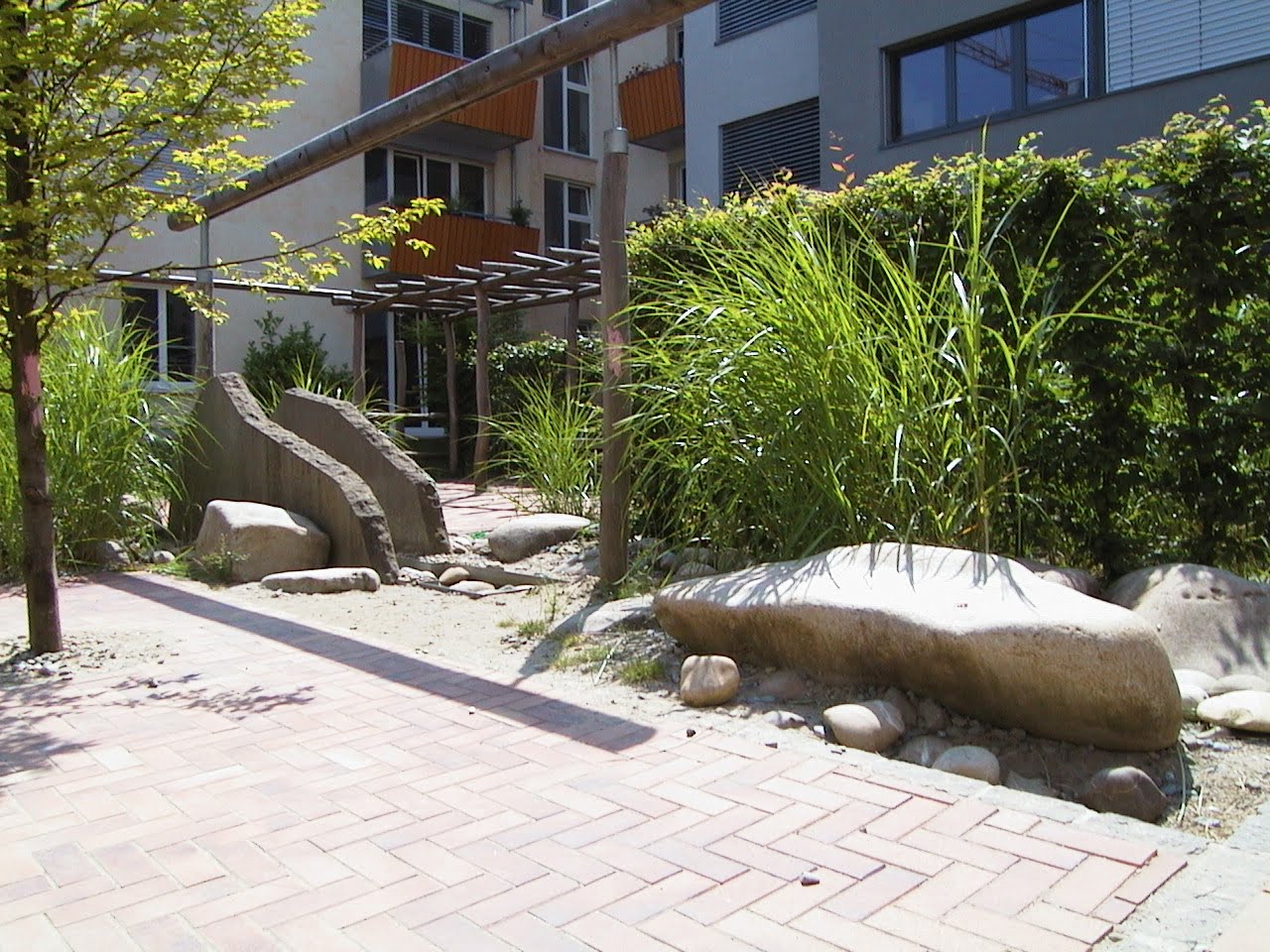 Granit Großkiesel, Zierstein mit einem Durchmesser von 30 – 200 cm, neu