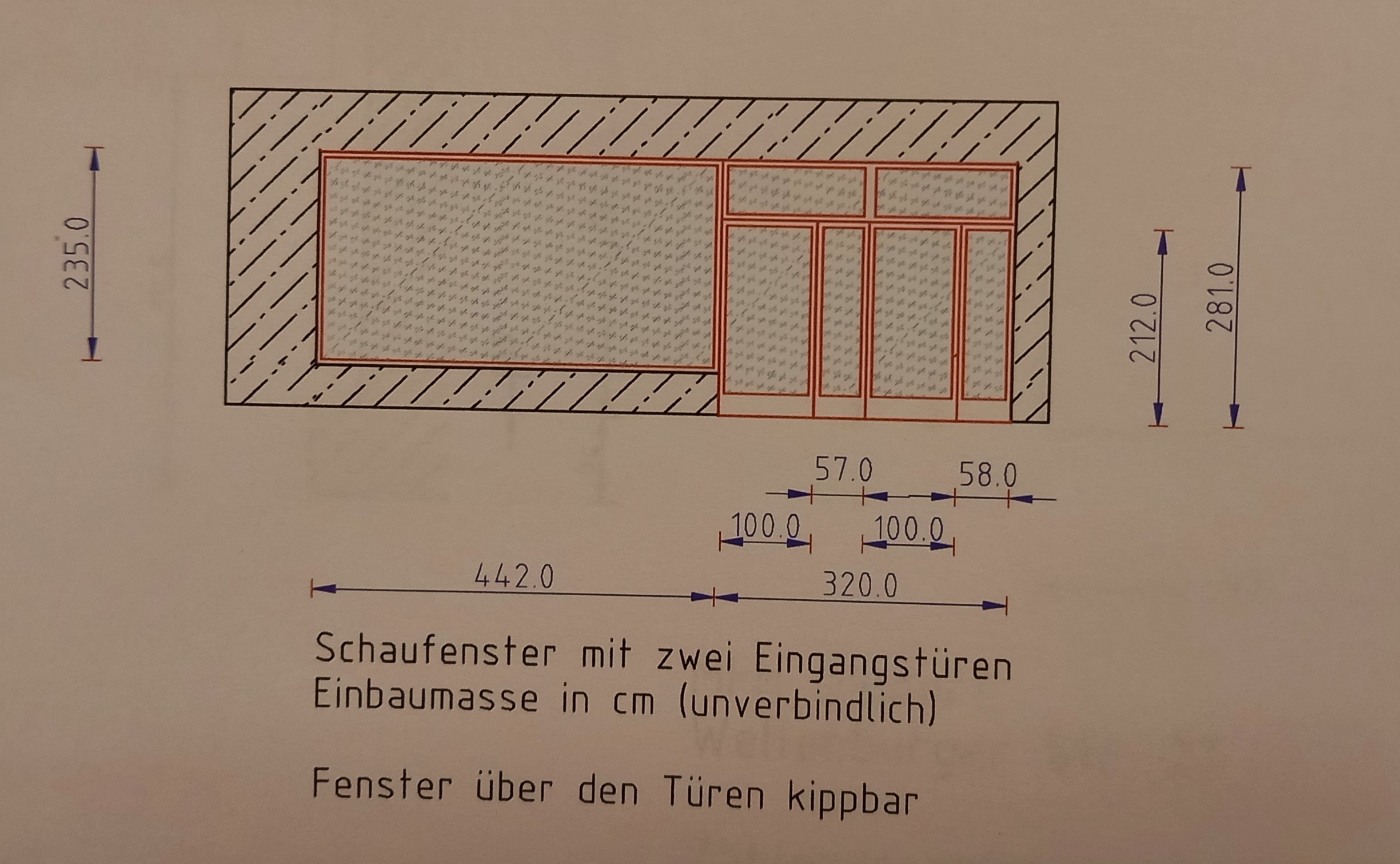 Schaufenster mit Doppeltüre