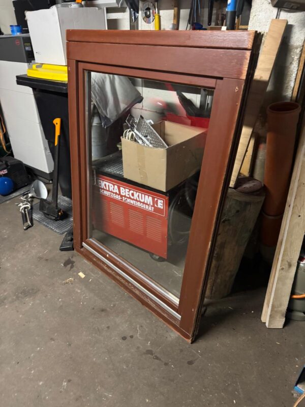 Meranti-Fenster 0,98 m x 1,2 m