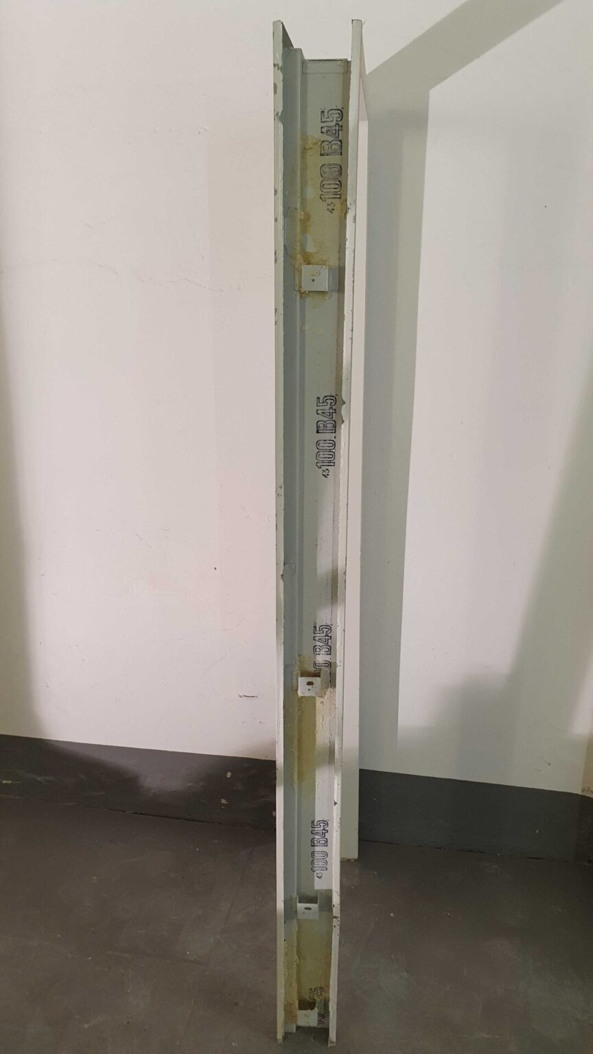 Zarge 560 x 1970 mm Links Metall Weiß