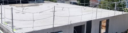 Sicherheitspfosten inkl. Kette für 42m Länge, CT-Handelsgesellschaft (CT-SP-001, Art.Nr. GS-PS-10-A-1807)
