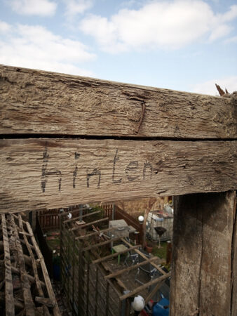 Tiny house Fachwerk haus Garten Hütte Rückbau komplett Dokumentation Wiederverwendung nachhaltig  Altholz balken Dachziegel Altziegel