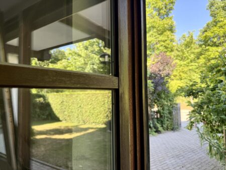 Hartholzfenster mit Dreifachverglasung, diverse Größen