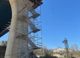 Treppenturm PERI UP 125