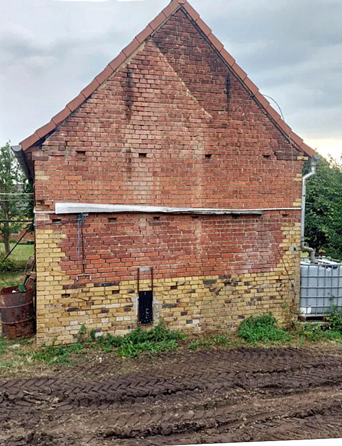 wasserstrich Ziegel Backstein Klinker Reichsformat Garten Gestaltung Ruinen mauer historisch Baustoff