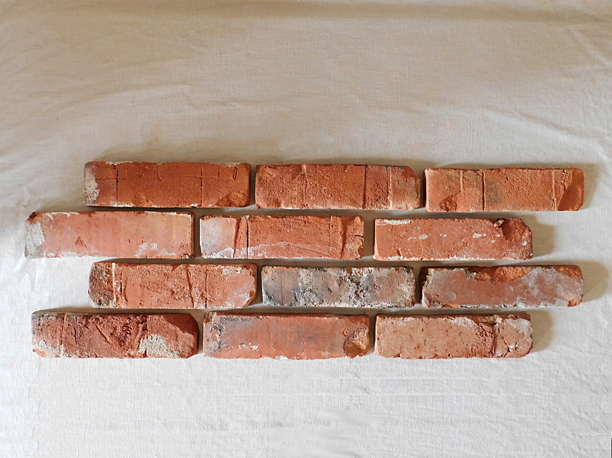 Antik Ziegel Riemchen Backstein Verblender Wand Gestaltung Interieur Design Klinker Landhaus used look shabby chick