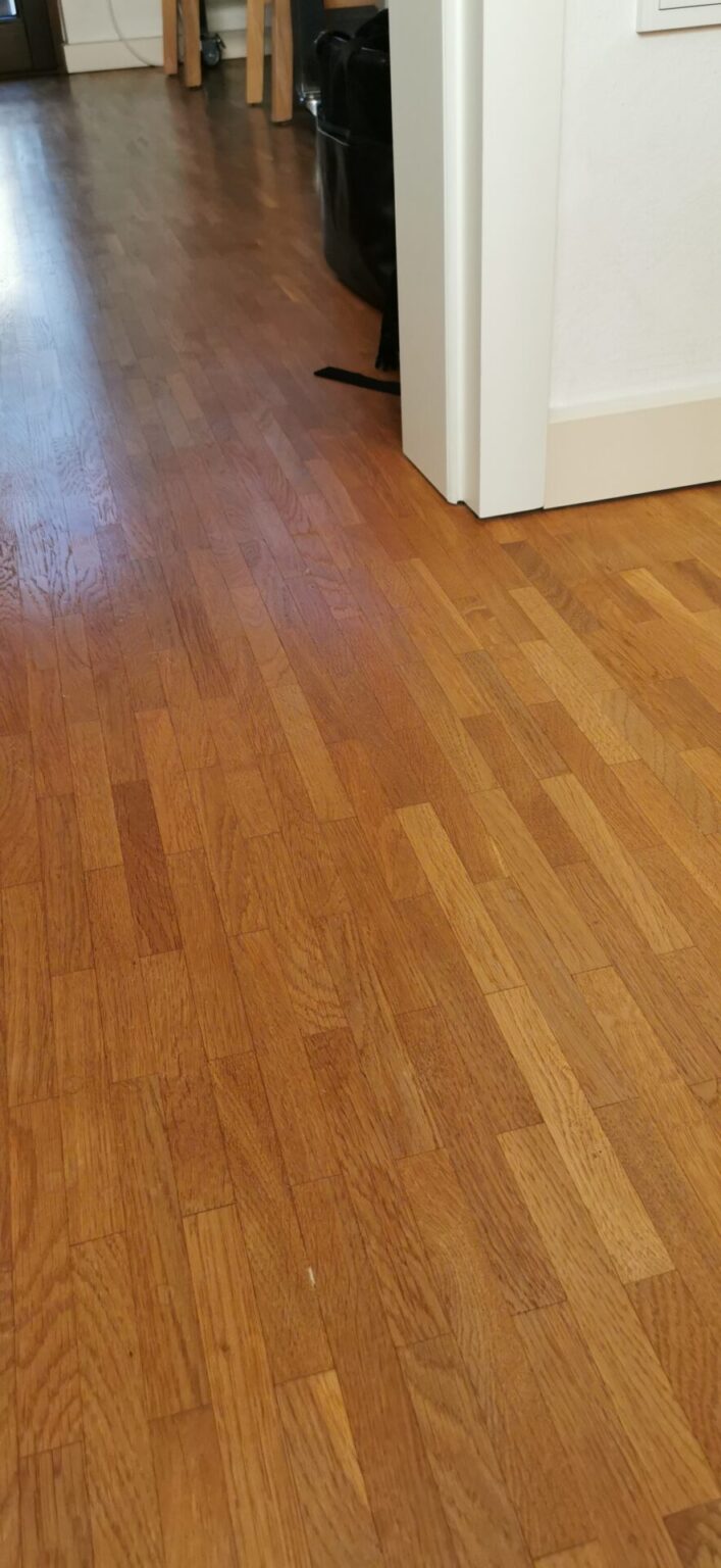 Eichenparkett / Echtholzparkett / Parkettboden – 83 m²