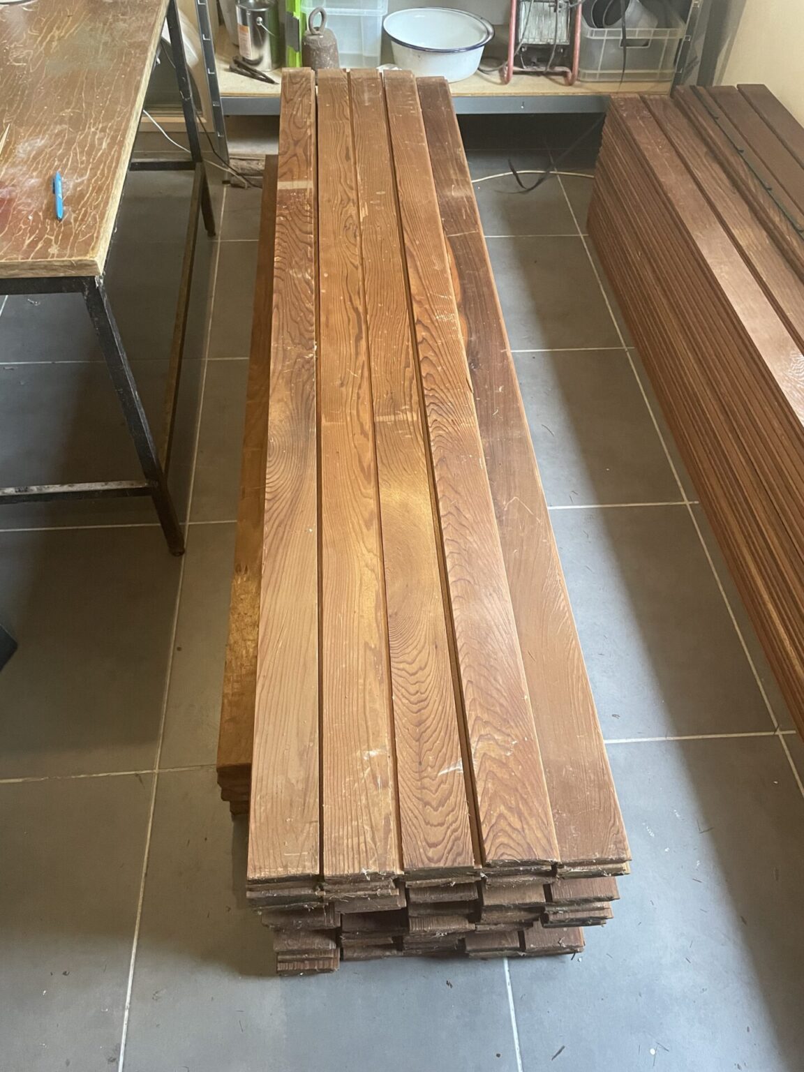 Profilholz Bretter Paneele aus Red Wood Holz Mammutbaum
