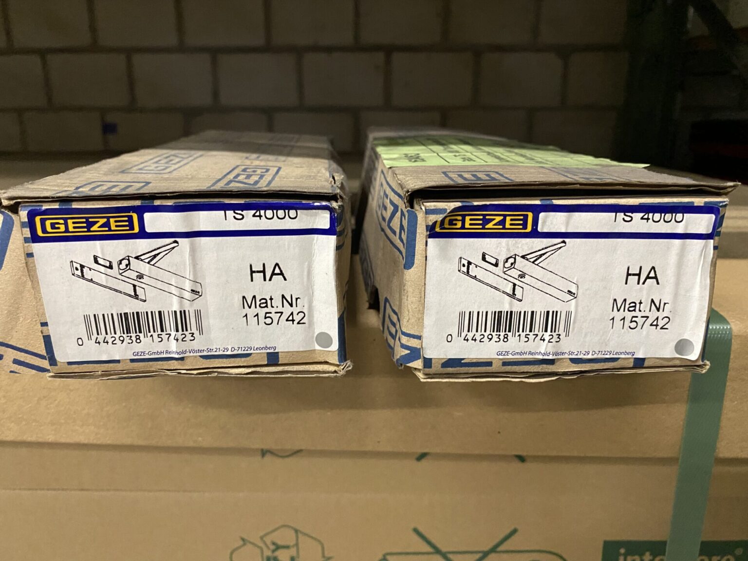 GEZE TS4000 Obentürschließer silber