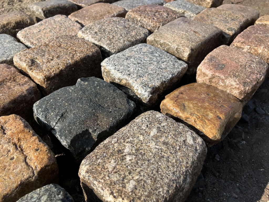 Alte Kopfsteinpflaster 15×15 Granit Großpflaster Altstadtpflaster