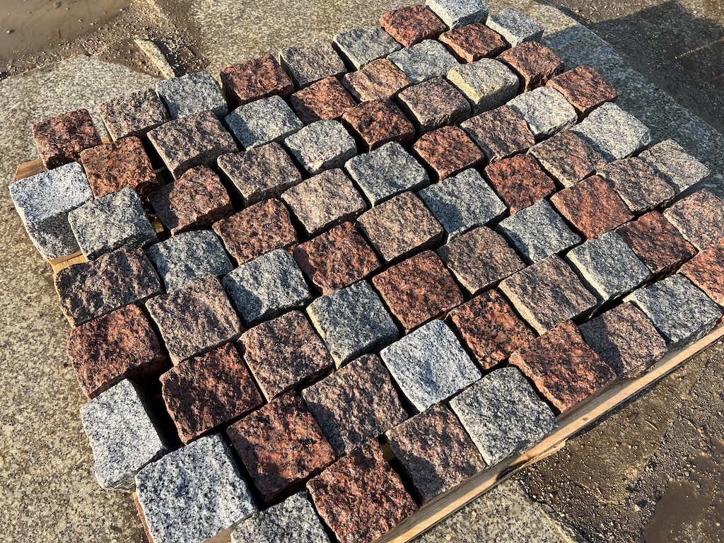 Bunte Granit Pflastersteine 10×10 cm Granitwürfel Pflaster