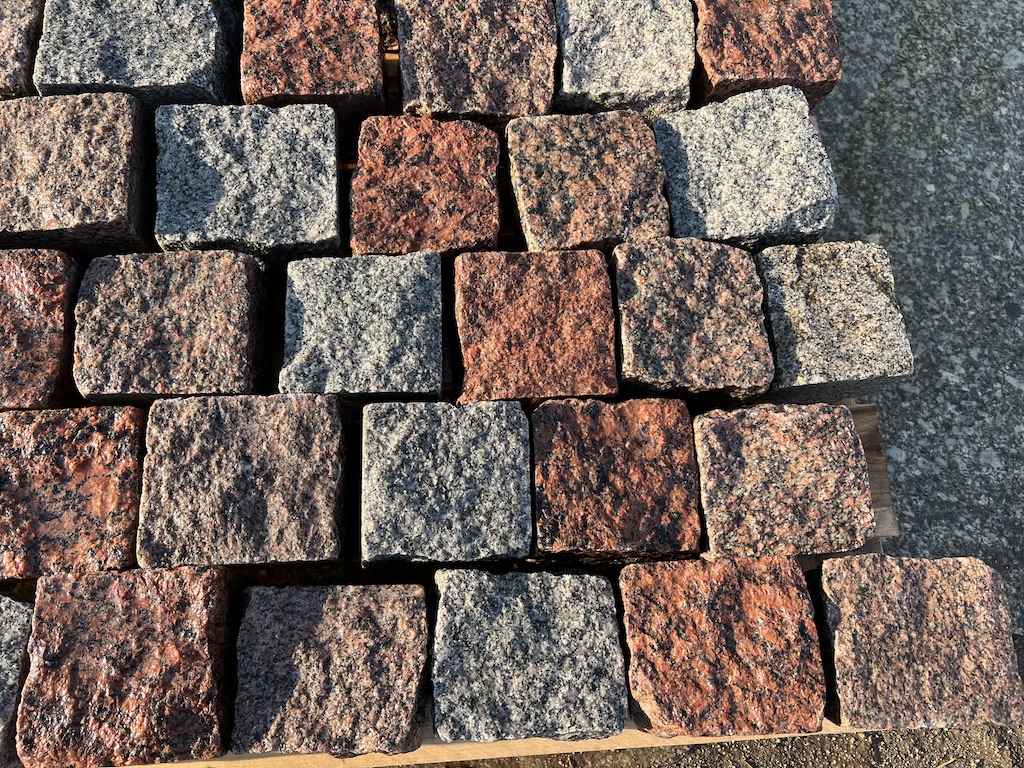 Bunte Granit Pflastersteine 10×10 cm Granitwürfel Pflaster