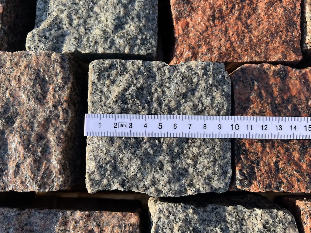 Bunte Granit Pflastersteine 10×10 cm Granitwürfel Pflaster