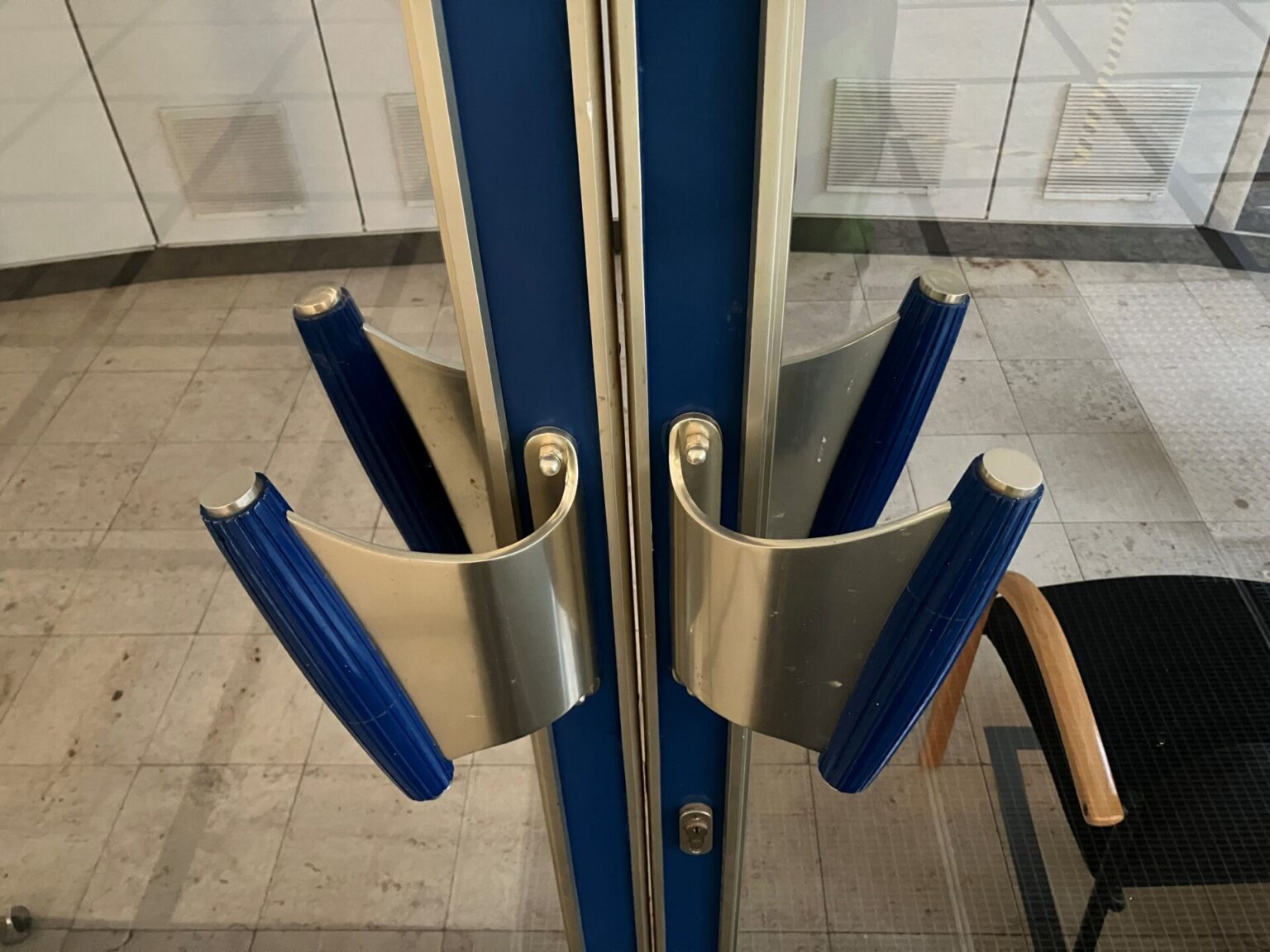 Glastrennwandelement