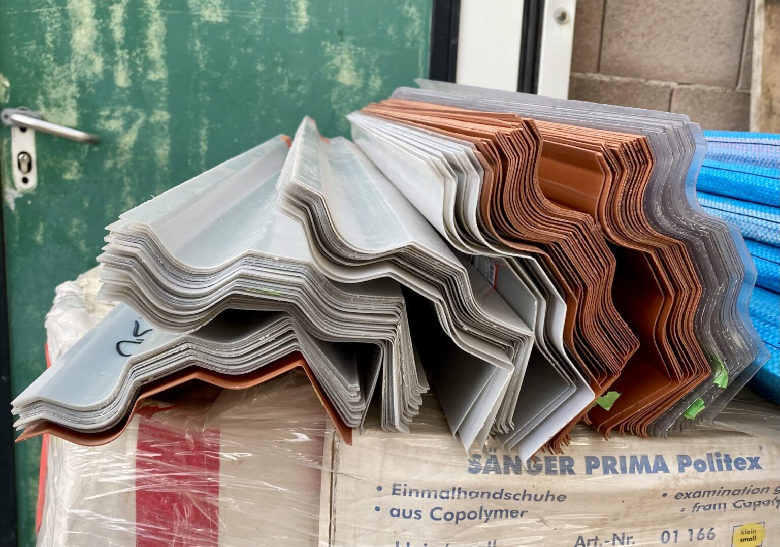 PALRAM SUNTUF Polycarbonat Wellplatten, versch. Farben, Dachplatten, Bedachung