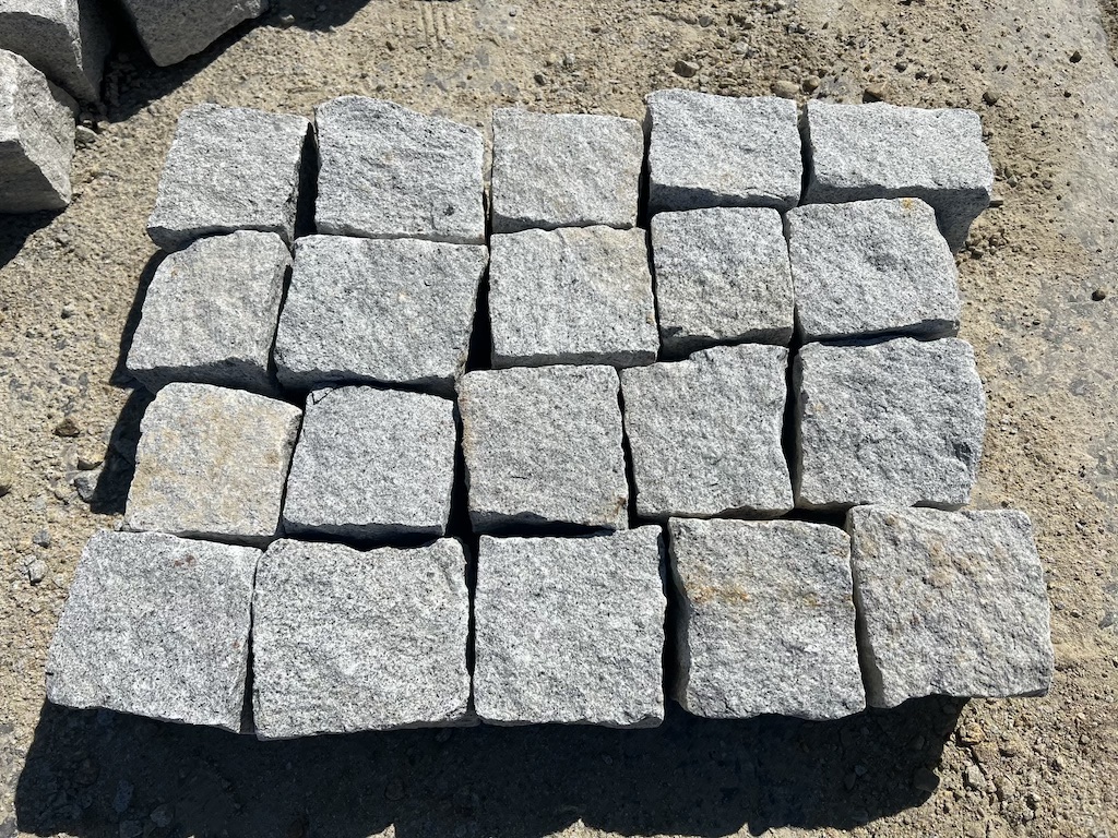 Granit Pflastersteine 9×11 cm Natursteine – hohe Belastbarkeit