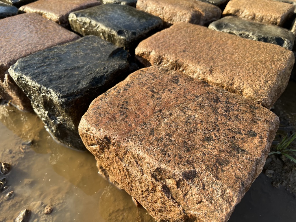 Historisches Granitpflaster 16×16 – handverlesenes Altstadtpflaster