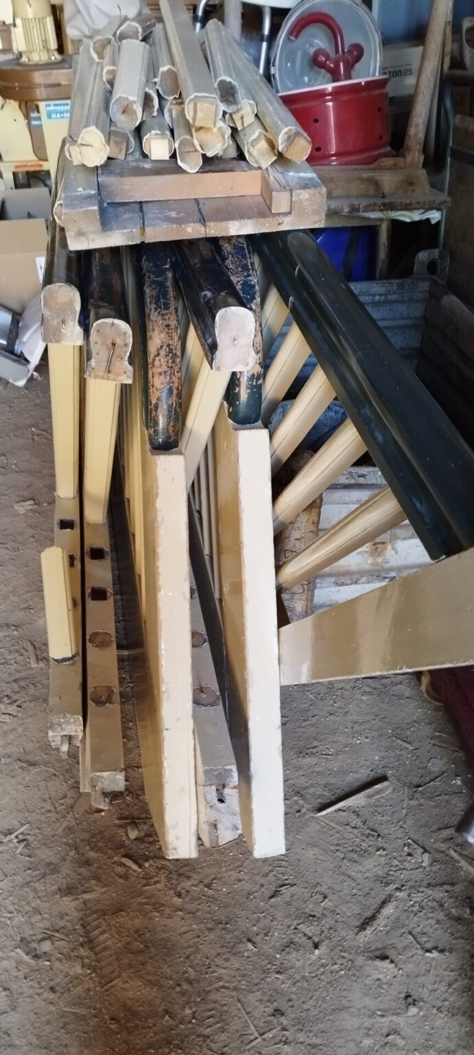 Treppengeländer Holz, ca. 60 Jahre alt