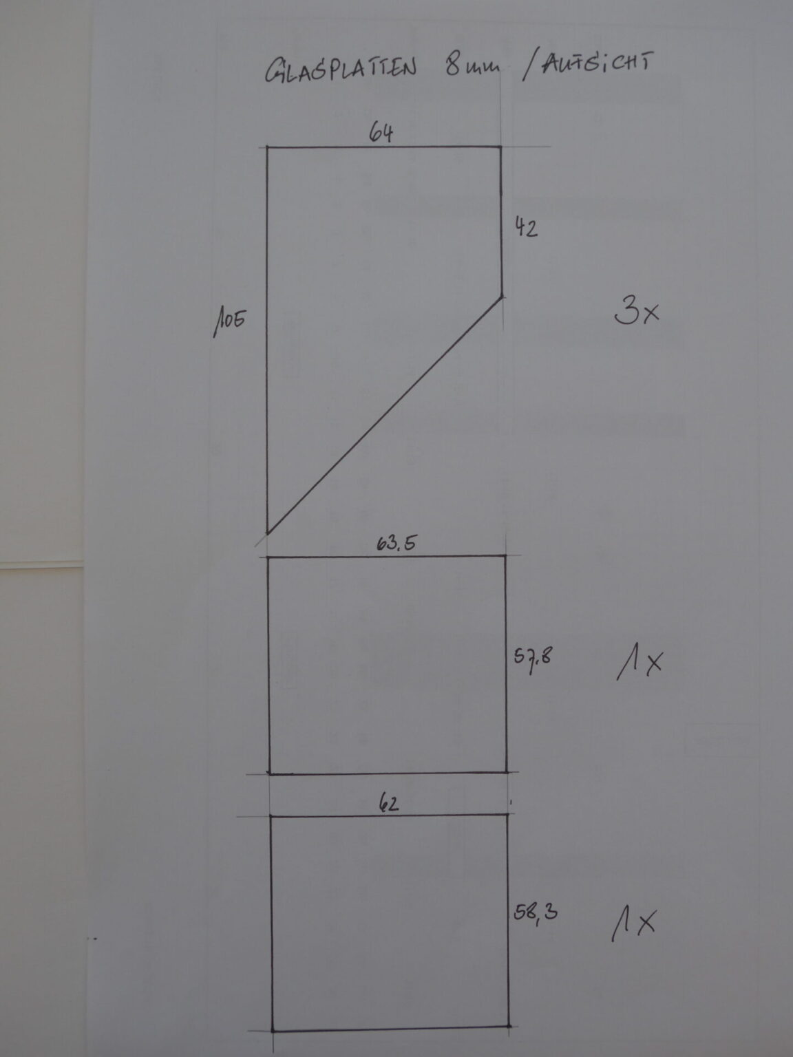 Glasplatten 8mm | aus Ausstellungsbau