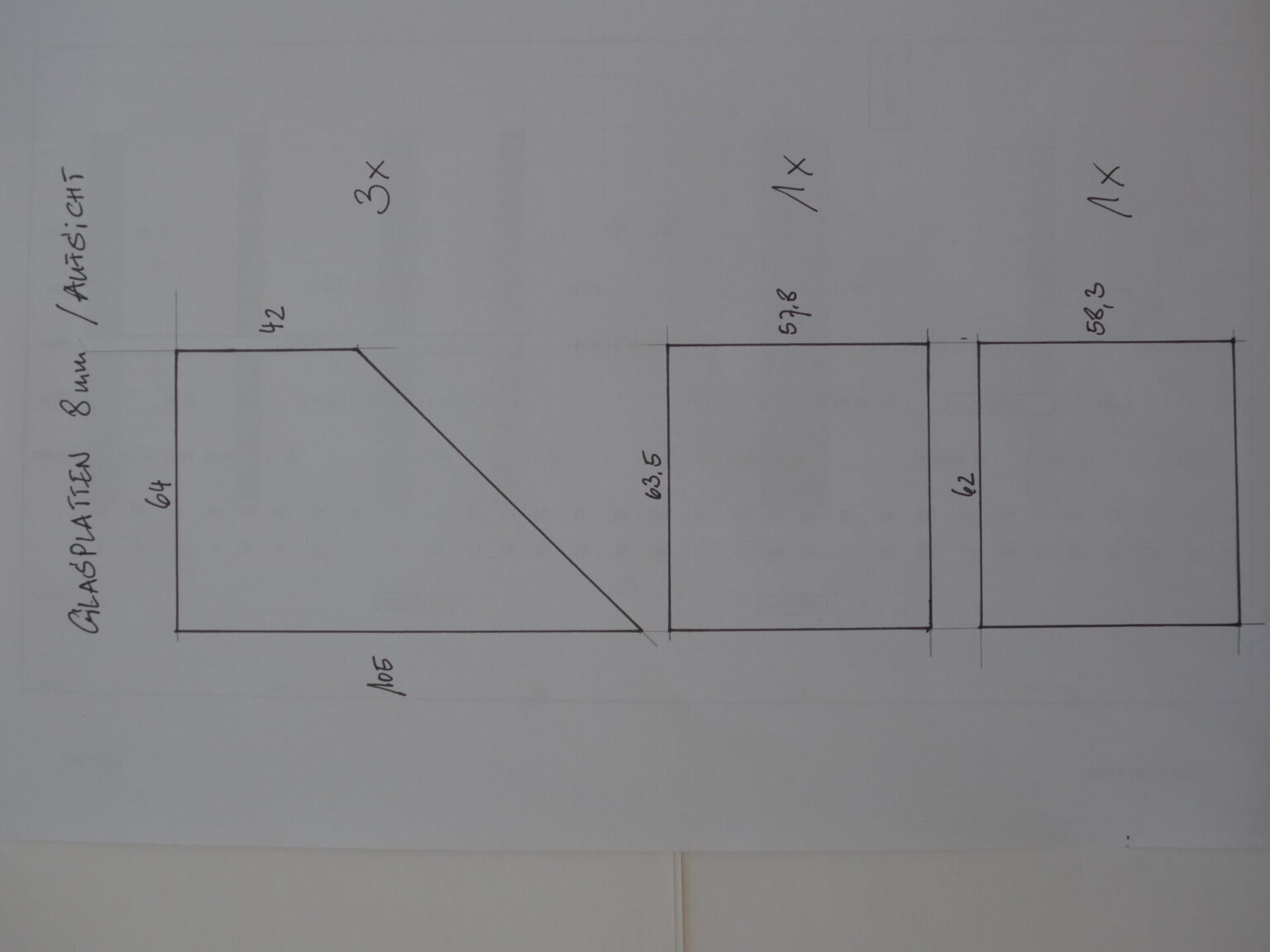 Glasplatten 8mm | aus Ausstellungsbau