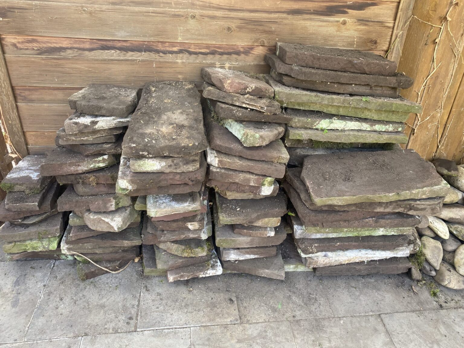 Natursteinplatten