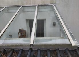 Glasplatten für z.B. Terrassendach