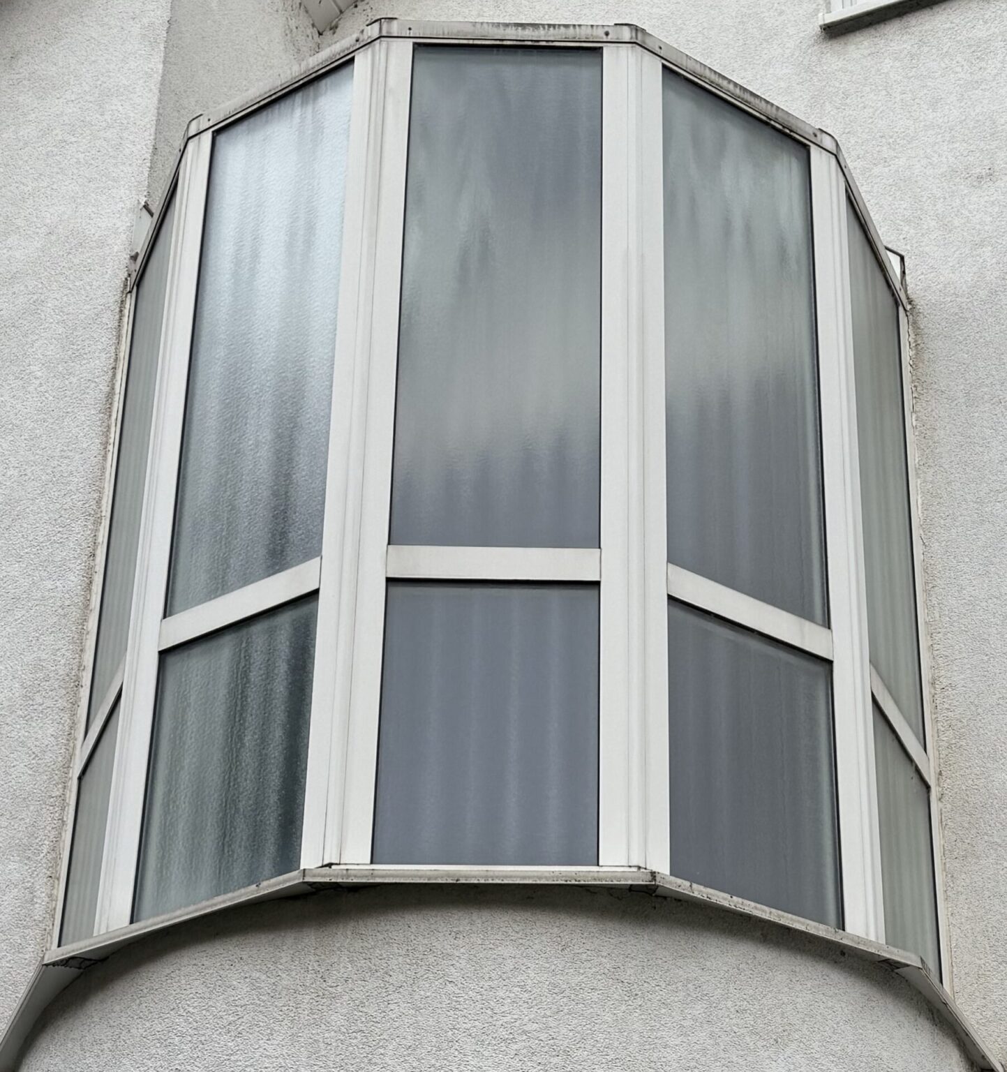 Halbrunder Pfosten-Riegel Wintergarten/Glaserker mit ⌀  ca. 1.80 m
