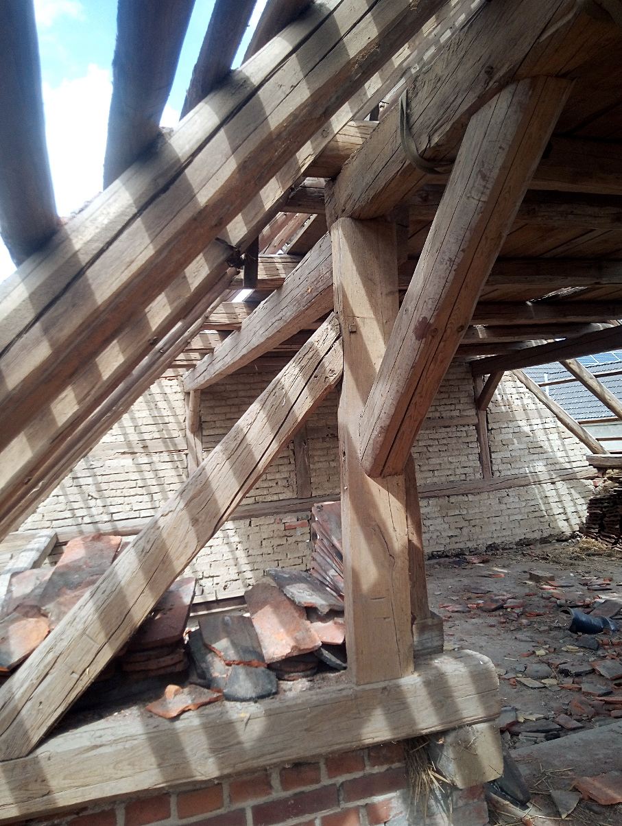 Fachwerk Scheune Alt Holz Balken vintage Landhaus shabby Chic