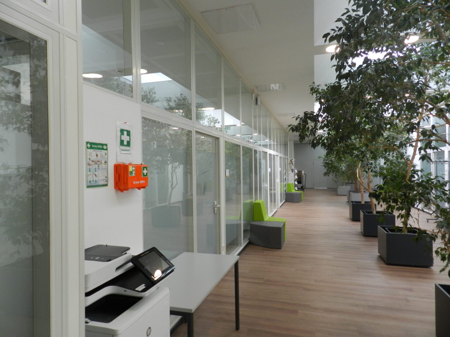 Lehnert GmbH Glastrennwand / Bürotrennwand /Trennwand