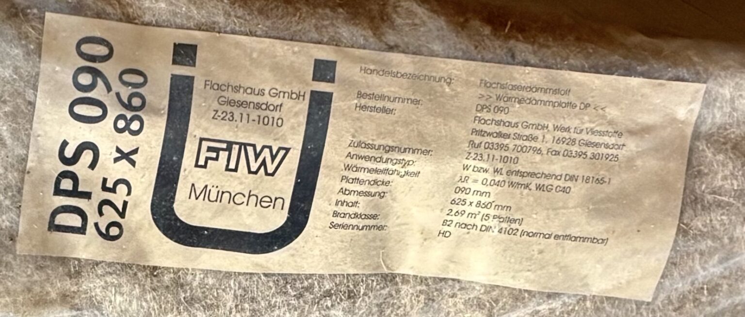Flachshaus DPS 090 ökologische Flachsfaserdämmplatte
