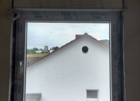 Blecher Kunststofffenster Pro 76 AD